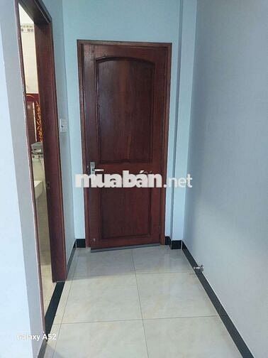 Phòng trong nhà nguyên căn cho thuê Q12