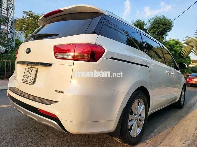 Kia Sedona 2016 Luxury 78.000km