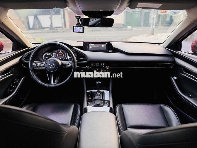 Mazda 3 2022 1.5L Luxury - 55200 km