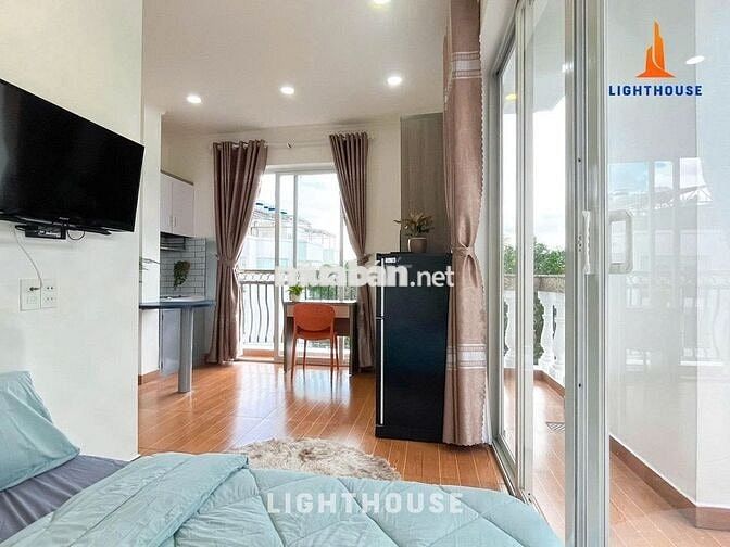 NGAY SÂN BAY TSN K300 - NGUYỄN THÁI BÌNH, CỘNG HÒA, NGÃ TƯ BẢY HIỀN