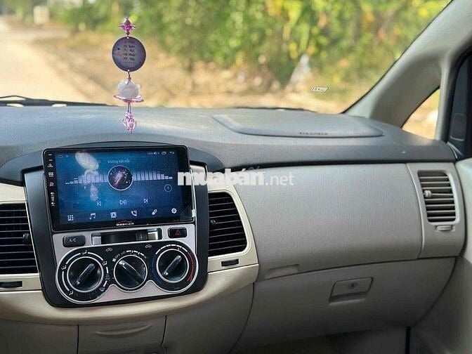 Toyota Innova 2009 G - 35489 km