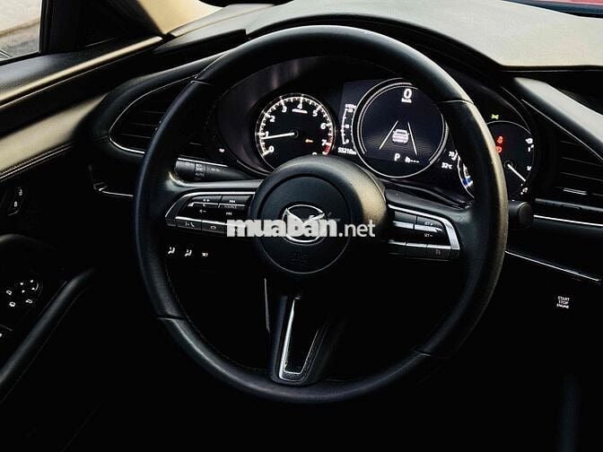 Mazda 3 2022 1.5L Luxury - 55200 km