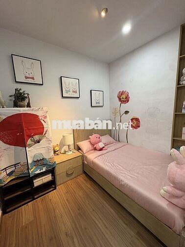 Chính chủ bán nhanh căn 2pn1wc tháp TTTM, Giá bao102%, nhà mới, ở liền