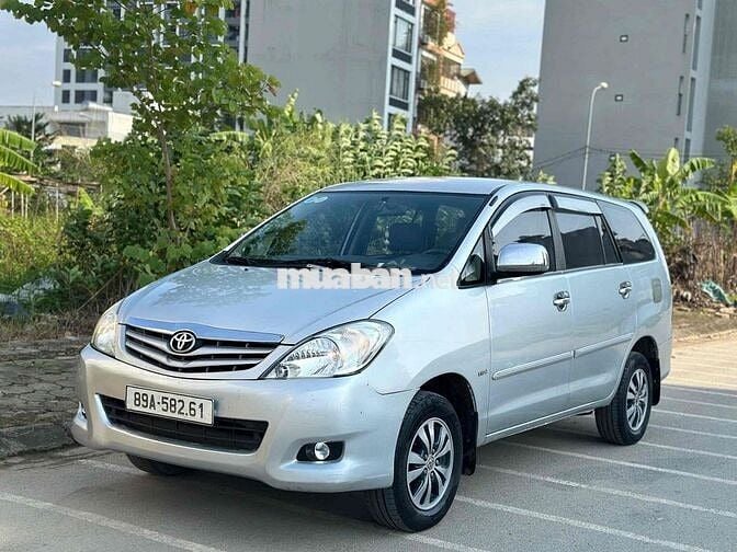 Toyota Innova 2009 G - 35489 km