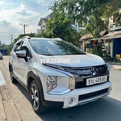Mitsubishi Xpander 2020 Cross 1.5 AT - 26000 km