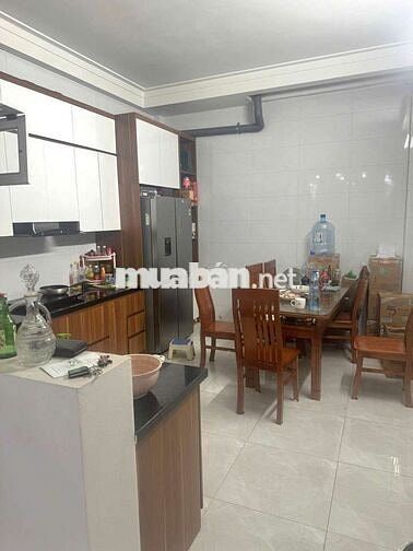 CHÍNH CHỦ BÁN NHÀ DÂN XÂY 3 TẦNG 50M² BÁT KHỐI
20M RA ĐƯỜNG ÔTÔ TRÁNH