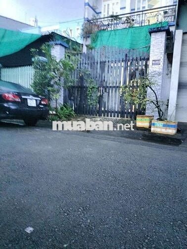 Bán nhà Hóc Môn ngay xã Bà Điểm