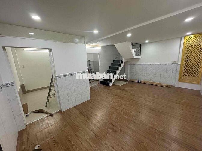 Q6 GỬI 1% MÔI GIỚI BÁN NHÀ CÓ SỔ HỒNG CHÍNH CHỦ