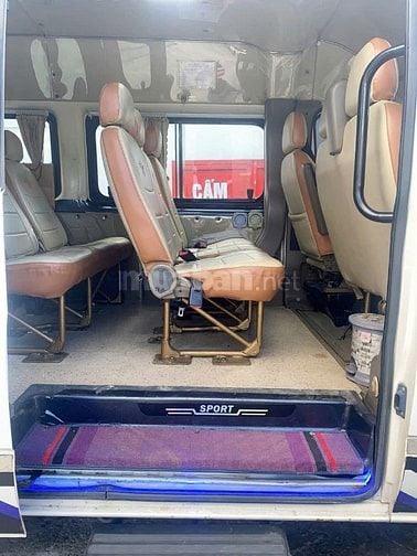 Ford Transit – Bán xe ô tô khách 16 chỗ, đời 2013