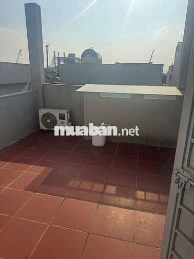 CHÍNH CHỦ BÁN NHÀ DÂN XÂY 3 TẦNG 50M² BÁT KHỐI
20M RA ĐƯỜNG ÔTÔ TRÁNH