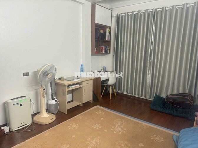 CHÍNH CHỦ BÁN NHÀ DÂN XÂY 3 TẦNG 50M² BÁT KHỐI
20M RA ĐƯỜNG ÔTÔ TRÁNH