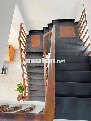 Chủ bán gấp căn nhà Nguyễn Văn Tiết-Thuận An 60m2 1Tỷ350 Đag Thuê 6Tr