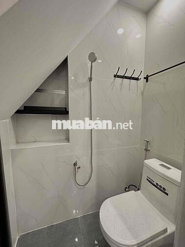 cho thuê Nhà Nguyên Căn - Phan Đình Phùng - Ngã 4 Phú Nhuận