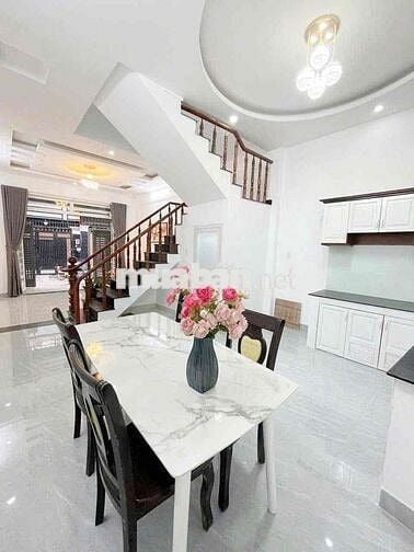 Chủ bán gấp căn nhà Nguyễn Văn Tiết-Thuận An 60m2 1Tỷ350 Đag Thuê 6Tr