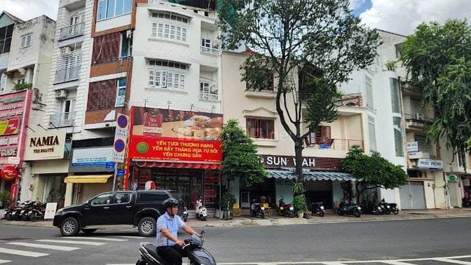 Cho thuê mặt bằng mặt tiền đường 57 ÚT TỊCH P4 TÂN BÌNH