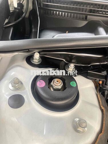 Lexus ES 2023 300h - 20000 km