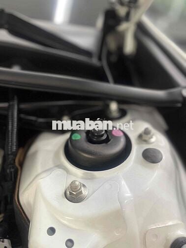 Lexus ES 2023 300h - 20000 km