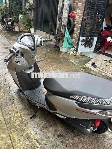 xe nhà it sử dụng