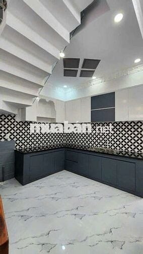 Nhà Có Nội Thất 1 Trệt 1 Lầu 2PN 5x14m Hẻm Huỳnh Tấn Phát Quận 7