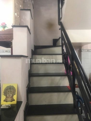 Bán nhà xã Mỹ Hạnh Bắc, Đức Hòa, Long An, 80m2, 1 lầu, sổ riêng, 2,1tỷ