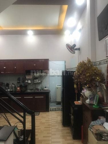 Bán nhà xã Mỹ Hạnh Bắc, Đức Hòa, Long An, 80m2, 1 lầu, sổ riêng, 2,1tỷ