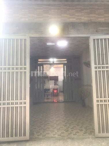 Bán nhà xã Mỹ Hạnh Bắc, Đức Hòa, Long An, 80m2, 1 lầu, sổ riêng, 2,1tỷ