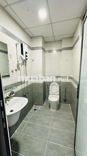 Studio sân thượng thoáng cạnh phú mỹ hưng