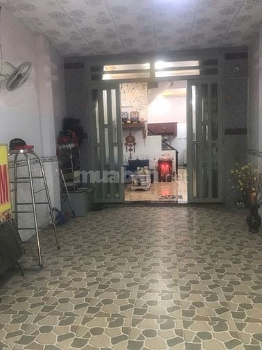 Bán nhà xã Mỹ Hạnh Bắc, Đức Hòa, Long An, 80m2, 1 lầu, sổ riêng, 2,1tỷ