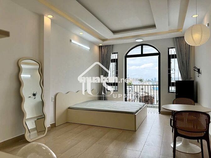 CĂN HỘ 1PN BAN CÔNG MÁY GIẶT RIÊNG_GẦN CẦU THỊ NGHÈ HÀNG XANH_GIÁP Q1