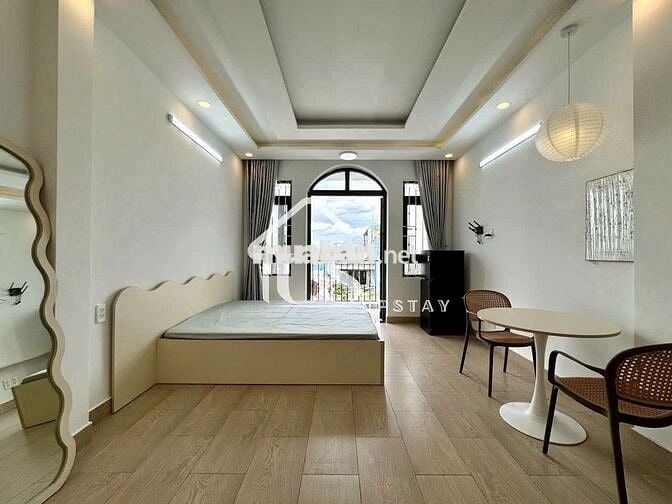 CĂN HỘ 1PN BAN CÔNG MÁY GIẶT RIÊNG_GẦN CẦU THỊ NGHÈ HÀNG XANH_GIÁP Q1