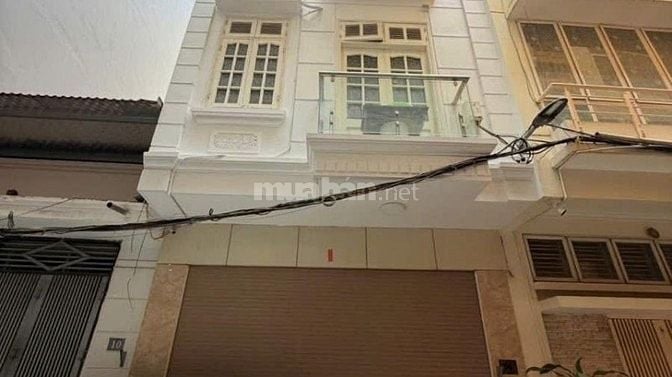 BÁN NHÀ PHÂN LÔ NGUYỄN HOÀNG TÔN, Ô TÔ TRÁNH, 46M2×3T, MT 4M, 16 TỶ 