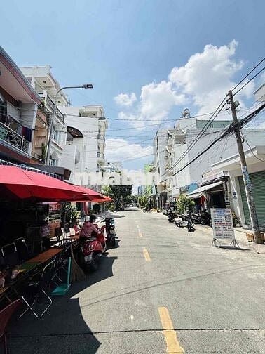 MẶT TIỀN KINH DOANH-Lê Quốc Trinh-Đường 12m vỉa hè 2,5 32m2 Chỉ 5,8T