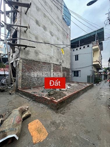 VIP Đất thổ cư 41.6m lô góc 3 mặt ngõ đường thông ô tô 4 chỗ kề chợ th