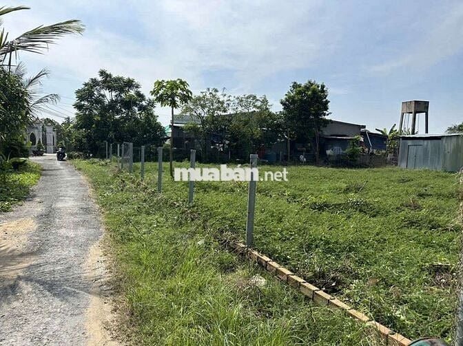 Bán đất thổ cư huyện Tân Trụ Long An