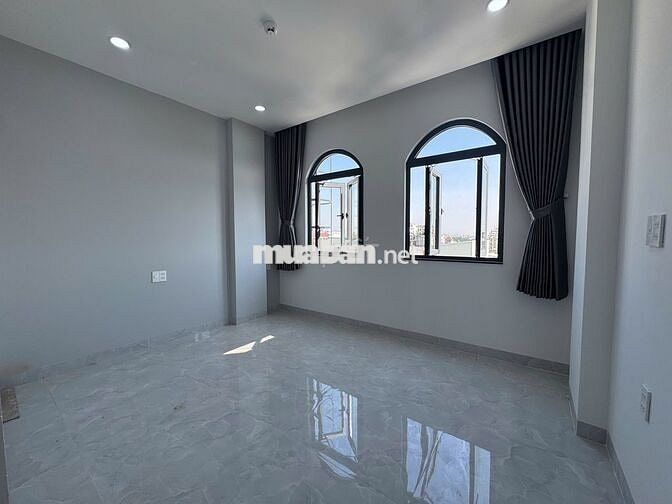 CĂN HỘ MẶT TIỀN DƯƠNG QUẢNG HÀM NT CAP CẤP - 2P EMART - ĐH VLU CS3