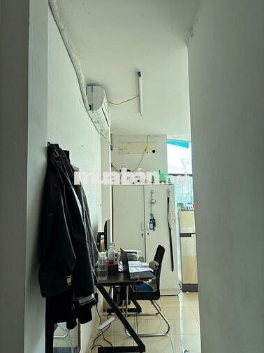 Phòng trọ 25m2 tại đường Hoàng Ngân, Cầu Giấy gần đường lớn, trung tâm