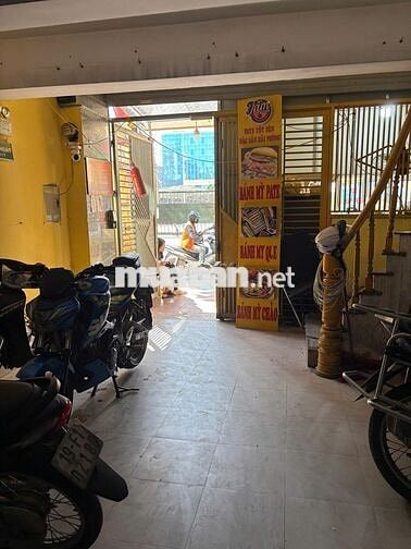 Phòng trọ 25m2 tại đường Hoàng Ngân, Cầu Giấy gần đường lớn, trung tâm