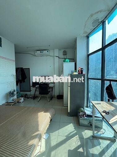 Phòng trọ 25m2 tại đường Hoàng Ngân, Cầu Giấy gần đường lớn, trung tâm