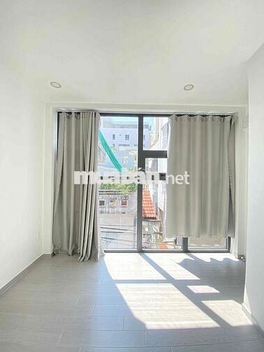 Cho Thuê Nhà Đẹp Hẻm Xe Hơi Cách Mặt Tiền Chỉ 10M
