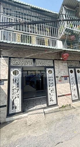 Bán nhà đẹp DT: 4m x 18m 1T+ lầu 3pn ,2w đường 5m thông