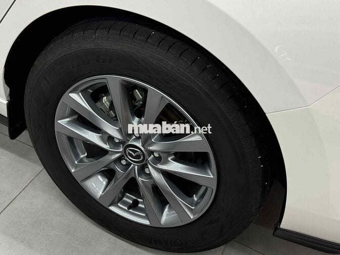 Mazda 3 2022 1.5L Luxury - 7000 km | Trùm mền