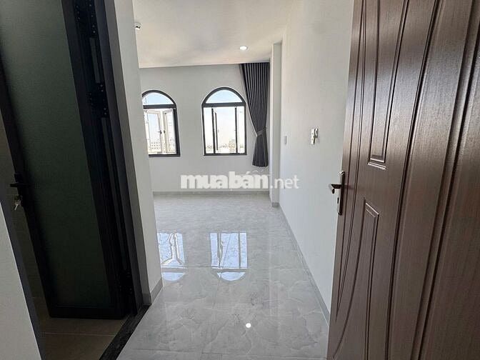 CĂN HỘ MẶT TIỀN DƯƠNG QUẢNG HÀM NT CAP CẤP - 2P EMART - ĐH VLU CS3