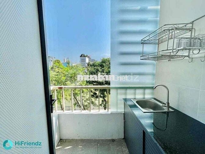 Cho thuê phòng BANCOL + THANG MÁY ngay TRƯỜNG SA Q3 gần CẦU LÊ VĂN SỸ