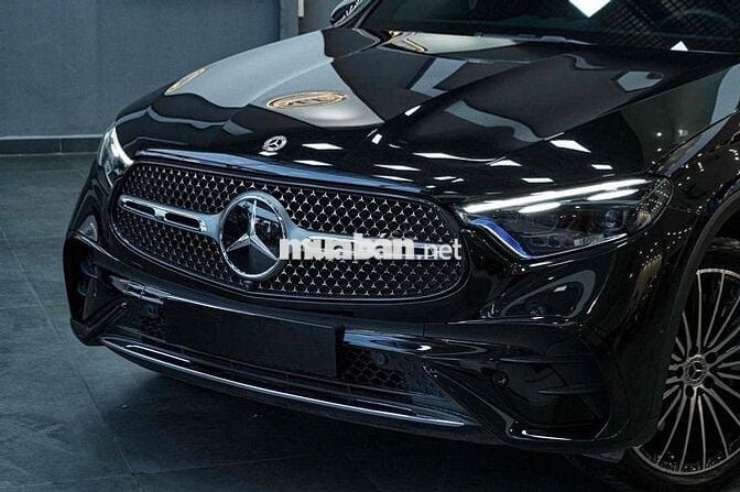 Mercedes GLC 300 4Matic 2023 - 9000 km