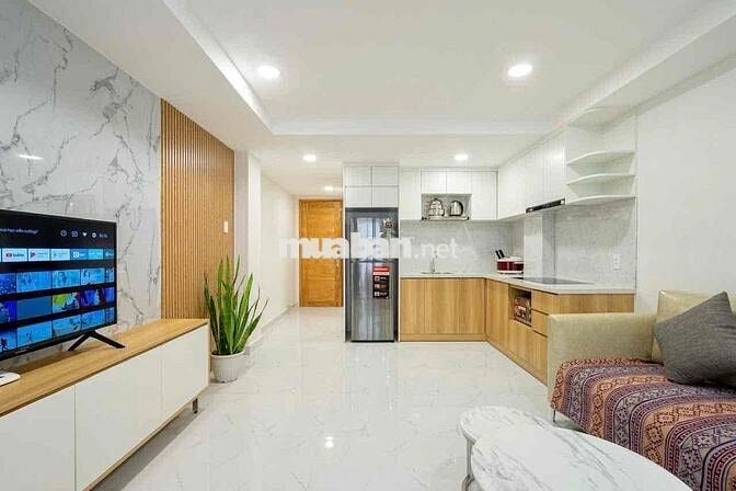 CHO THUÊ CĂN HỘ QUẬN 1, FULL NỘI THẤT, THANG MÁY, GẦN CV LÊ VĂN TÁM