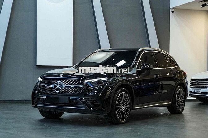 Mercedes GLC 300 4Matic 2023 - 9000 km
