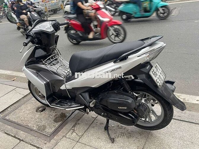 Honda air blade 2015 mới 90% Biển số 66