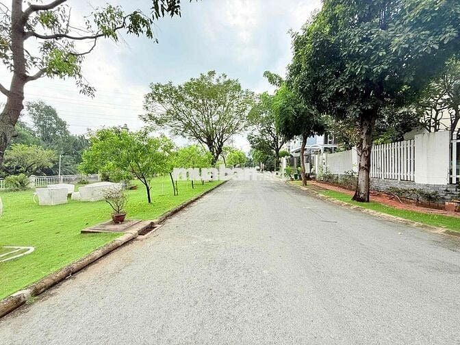 CHO THUÊ BIỆT THỰ NAM PHÚ VILLA, Q7 FULL NT CAO CẤP 85 TRIỆU/ THÁNG