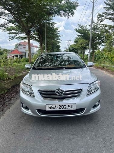 Toyota Corolla Altis 2010 1.8G MT Zin