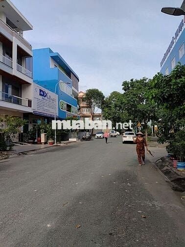 BÁN NỀN ĐẸP ĐỐI DIỆN TRƯỜNG – KDC F6 -  TP. TÂN AN - LONG AN